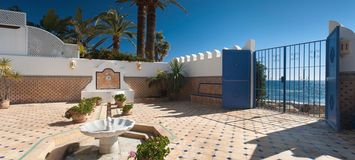 Villa en alquiler Marbella primera linea playa