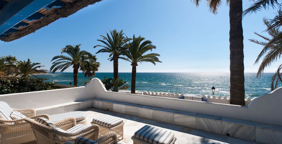 Villa for rent Marbella Golden Mile front beach